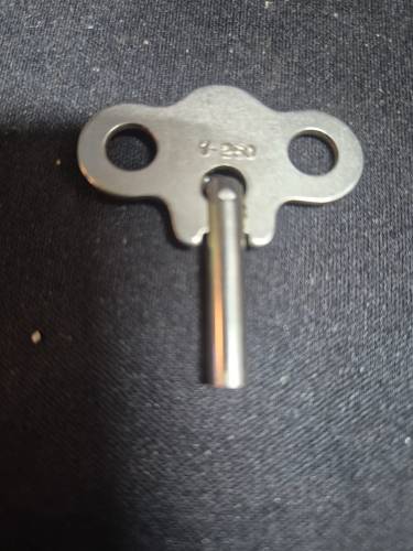 1 numara 2.5mm Saat Oyuncak Kurma Anahtarı - 0