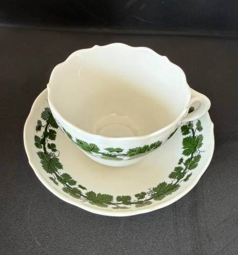 Antíka Orjinal Alman Meissen Porselen Çay Fincanı Yeşil Asma Yapraklı - 1