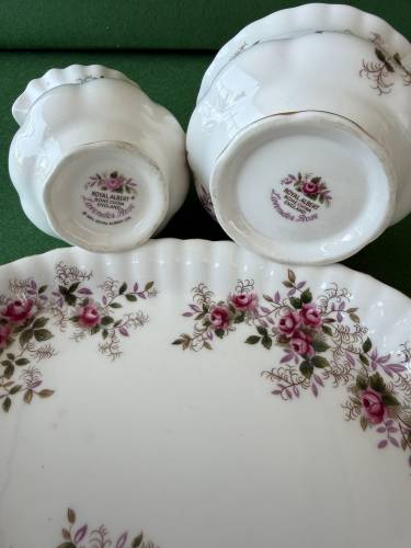 Antika Royal Albert Lavender Rose Bone China 3'lü Set - 1