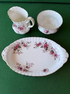 Antika Royal Albert Lavender Rose Bone China 3'lü Set