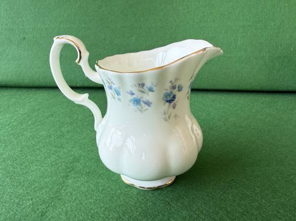Antika Royal Albert Memory Lane Sosluk Bone China 8cm - 0