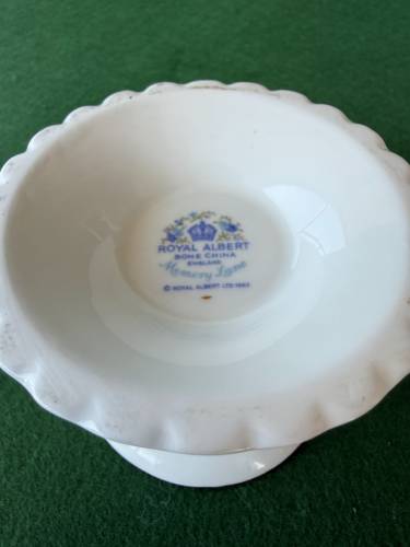 Antika Royal Albert Memory Royal Bone China Yumurtalık 7cm - 1