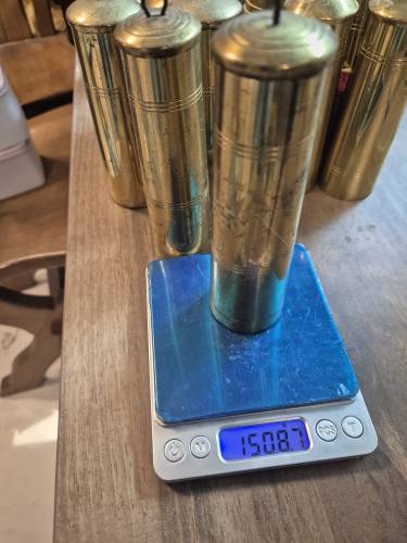 Antika Saat Ağırliğı 1580gr Aralığındadır. Dönem Ürünüdür. . Hollanda Alman Saatlerinde kullanılır Takım 2 adet Fiyatı - 0