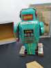 Teneke Kurmalı Oyuncak Robot - Thumbnail (2)